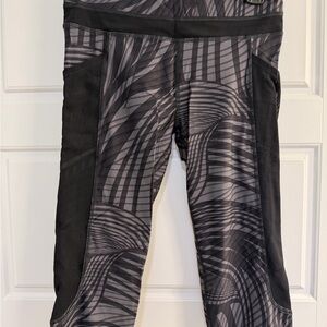 Saucony Bullet Series Black and Gray Leggings